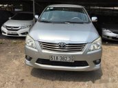 Bán Toyota Innova năm sản xuất 2012, màu bạc