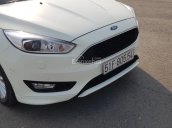 Cần bán gấp Ford Focus Sport đời 2015, màu trắng giá cạnh tranh