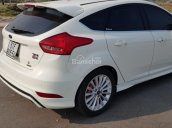 Cần bán gấp Ford Focus Sport đời 2015, màu trắng giá cạnh tranh