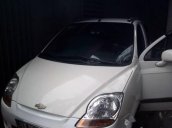 Cần bán xe Chevrolet Spark MT đời 2010, màu trắng