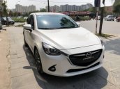 Cần bán xe Mazda 2 1.5AT đời 2015, màu trắng