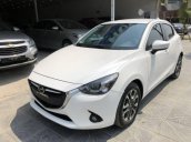 Cần bán xe Mazda 2 1.5AT đời 2015, màu trắng