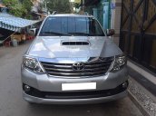 Bán em Fortuner G 2014 2.5MT màu bạc, máy dầu, đẹp chạy rất tiết kiệm