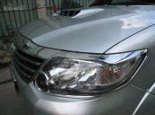 Bán em Fortuner G 2014 2.5MT màu bạc, máy dầu, đẹp chạy rất tiết kiệm