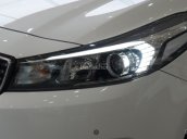 Kia Phạm Văn Đồng chạy Ngâu: Kia Cerato 2018 giá chỉ từ 499 triệu - LH 0938903950 để được hỗ trợ tốt nhất