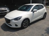 Mazda 2 sản xuất năm 2015, màu trắng, nhập khẩu, giá cạnh tranh, giao xe nhanh