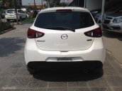 Mazda 2 sản xuất năm 2015, màu trắng, nhập khẩu, giá cạnh tranh, giao xe nhanh