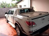 Cần bán lại xe Mazda BT 50 4x2 2.2AT sản xuất 2015, màu trắng, xe nhập