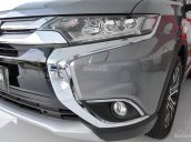 Khuyến mãi Mitsubishi Outlander tháng 12