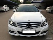 Bán ô tô Mercedes C250 2011, màu trắng chính chủ