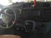 Cần bán Ford Transit 2.4 2010, màu bạc