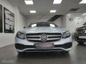 Bán xe Mercedes E250 bạc 2017, thanh toán 700 triệu nhận xe với gói vay ưu đãi