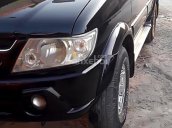 Bán Isuzu Hi lander đời 2005, màu đen xe gia đình