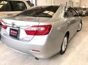 Bán Toyota Camry 2.0E sản xuất 2013, màu bạc