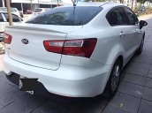 Cần bán gấp Kia Rio 2015, màu trắng, nhập khẩu nguyên chiếc