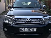 Bán Toyota Fortuner G đời 2010, màu đen