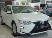 Bán Camry trắng ngọc trai - Giao xe ngay - LH: 0912527079