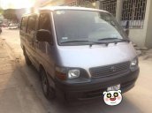 Bán Toyota Van sản xuất năm 2004, màu bạc