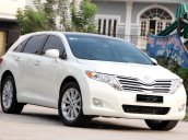 Bán Toyota Venza sản xuất năm 2011, màu trắng, nhập khẩu nguyên chiếc