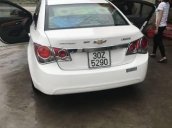 Cần bán lại xe Chevrolet Cruze năm 2010, màu trắng, giá chỉ 305 triệu