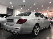 Bán xe Mercedes E250 bạc 2017, chỉ với 700 triệu nhận xe với gói vay ưu đãi