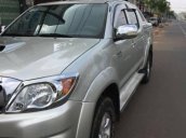 Bán Toyota Hilux năm 2009, màu bạc, xe nhập