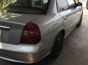 Cần bán gấp Daewoo Nubira MT sản xuất năm 2004, màu bạc