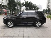 Cần bán gấp Chevrolet Captiva MT sản xuất 2010, màu đen  