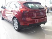 Ford Tây Ninh bán Focus 5 chỗ mới 2018 giao ngay 0962 060 416