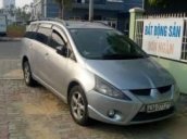 Cần bán xe Mitsubishi Grandis 2006, màu bạc xe gia đình, giá tốt