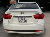 Bán Hyundai Avante 1.6AT màu trắng, số tự động, sản xuất 2015, đi 41000km