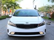 Bán Kia Cerato 2018, màu trắng giá tốt nhất Tây Ninh, đưa trước 114tr có xe (LH: 0938.805.546/Nguyệt)