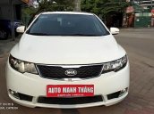 Bán xe Kia Forte EX năm sản xuất 2011, màu trắng