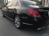 Cần bán Mercedes C200 sản xuất 2015, màu đen