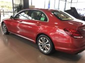 Mua xe Mercedes C200 năm 2018, cùng khuyến mại cực khủng