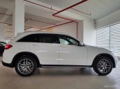 Bán xe Mercedes GLC250 4Matic 2018 mới 100%, giao ngay, liên hệ ngay để nhận ưu đãi cực kỳ tốt