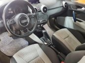 Cần bán xe Audi A1 1.4 TFSI sản xuất năm 2010, màu đỏ, nhập khẩu