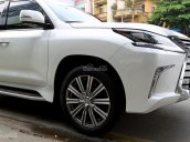 Bán lại xe Lexus LX 570 năm sản xuất 2016, màu trắng, nhập khẩu