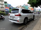 Bán lại xe Lexus LX 570 năm sản xuất 2016, màu trắng, nhập khẩu