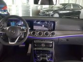 Bán Mercedes E300 AMG 2018 mới 100%, màu bạc, giao ngay, lãi suất tốt, ngân hàng hỗ trợ 80%