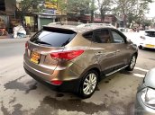 Cần bán gấp Hyundai Tucson sản xuất năm 2011, màu xám, xe nhập