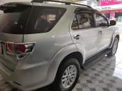 Cần bán Toyota Fortuner đời 2012, màu bạc