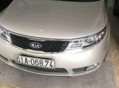 Bán Kia Forte sản xuất năm 2012, màu vàng