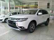 Bán xe Mitsubishi Outlander 2.0 xe 7 chỗ Đà Nẵng, góp 90% xe, rẻ sốc tháng 8- LH Lê Nguyệt: 0911.477.123 - 0988.799.330