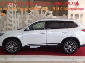 Bán xe Mitsubishi Outlander 2.0 xe 7 chỗ Đà Nẵng, góp 90% xe, rẻ sốc tháng 8- LH Lê Nguyệt: 0911.477.123 - 0988.799.330