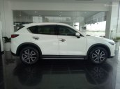 Bán Mazda CX 5 2.0 năm 2018, màu trắng, giá chỉ 899 triệu, hỗ trợ vay 80%. LH 0869919151 gặp Thịnh