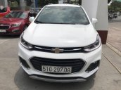 Bán Chevrolet Trax đời 2017, màu trắng, xe nhập 