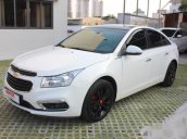 Bán Chevrolet Cruze 1.8AT 2016, màu trắng số tự động, giá 536tr