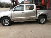 Xe Toyota Hilux 2.5E 2013, màu bạc, nhập khẩu Thái như mới, giá cạnh tranh