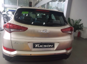 Cần bán Hyundai Tucson năm 2018 màu vàng, 828 triệu